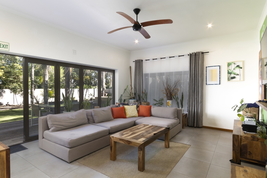 14 Bedroom Property for Sale in Die Boord Western Cape